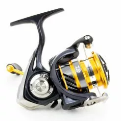 Daiwa 19 Revros LT 1000 -Pilker Verkäufe revros 2500 lt seitlich 1280x1280